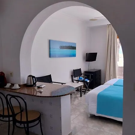 Apartamentos Torre Playa Port de Pollença Kamer foto