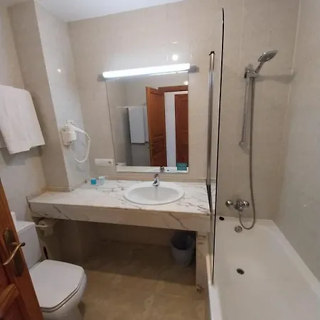 Apartamentos Torre Playa Port de Pollença Kamer foto