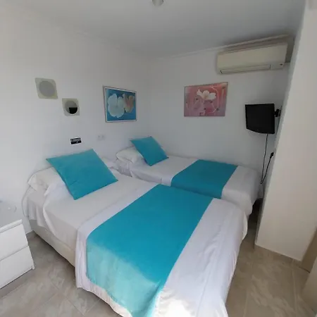 Apartamentos Torre Playa Port de Pollença Kamer foto