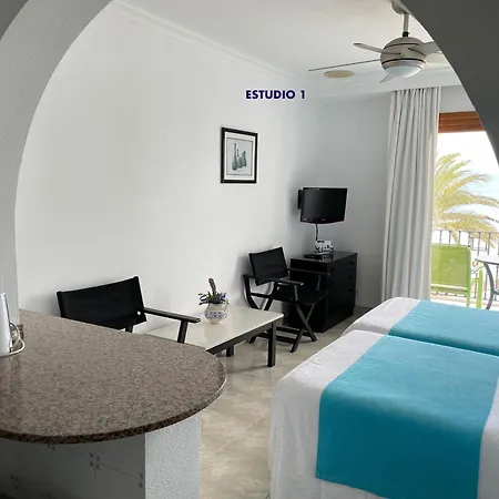 Apartamentos Torre Playa Port de Pollença Buitenkant foto